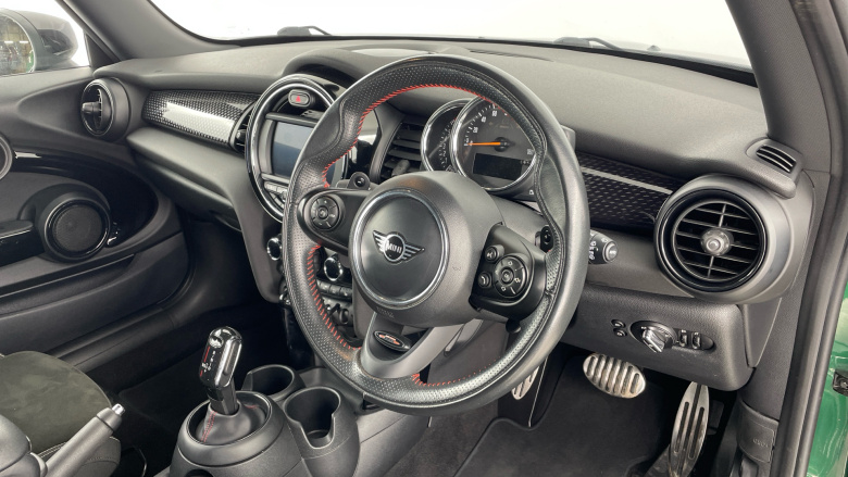 MINI Hatchback 2.0 Cooper S Sport II 3dr Auto [Comfort/Nav Pack] Petrol Hatchback